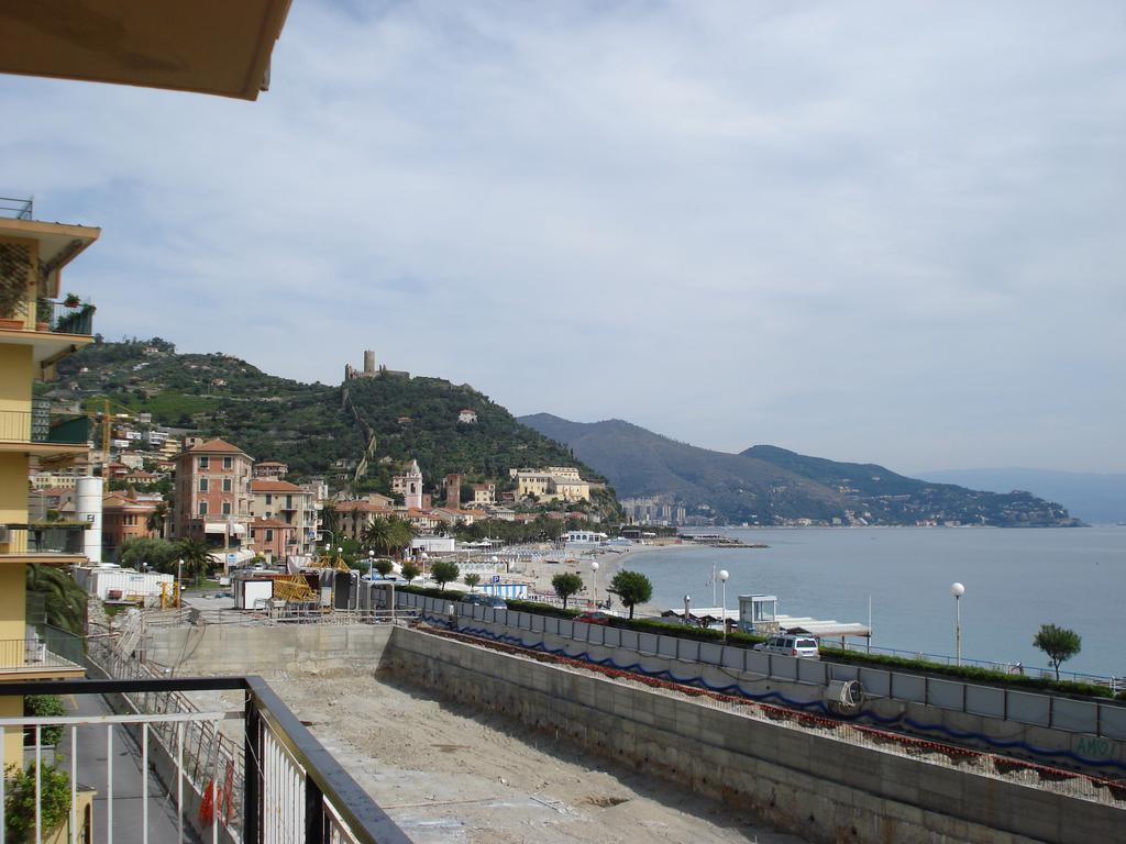 B&B Solana Noli Exterior photo